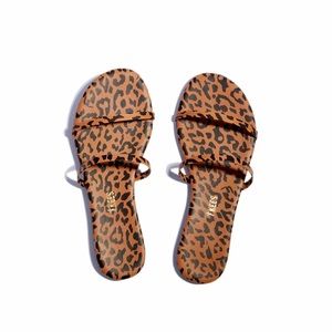 TKEES Gemma Leather Cheetah, Sz 8